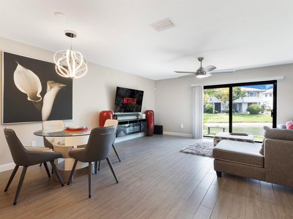 6011 Woods Edge Circle, Palm Beach Gardens FL 33410