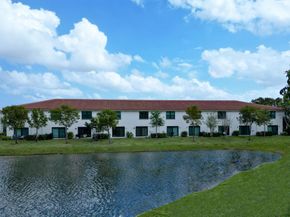 6011 Woods Edge Circle, Palm Beach Gardens FL 33410