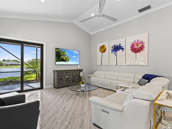 10818 Ashmont Drive, Boca Raton FL 33498