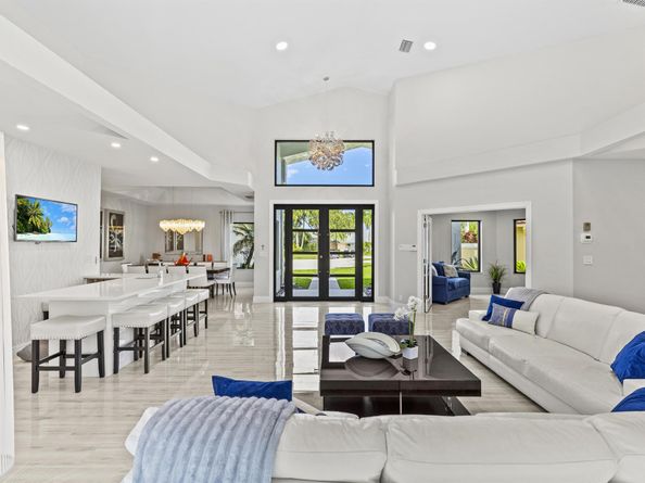 10818 Ashmont Drive, Boca Raton FL 33498