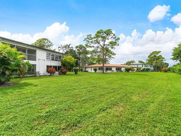 5010 Privet Place 101, Delray Beach FL 33484