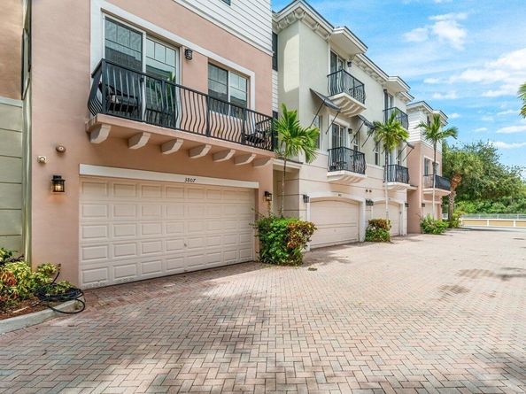 3805 NW 5th Terrace, Boca Raton FL 33431