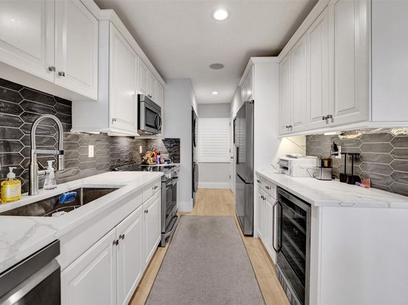 3100 NE 48th St 311, Fort Lauderdale FL 33308