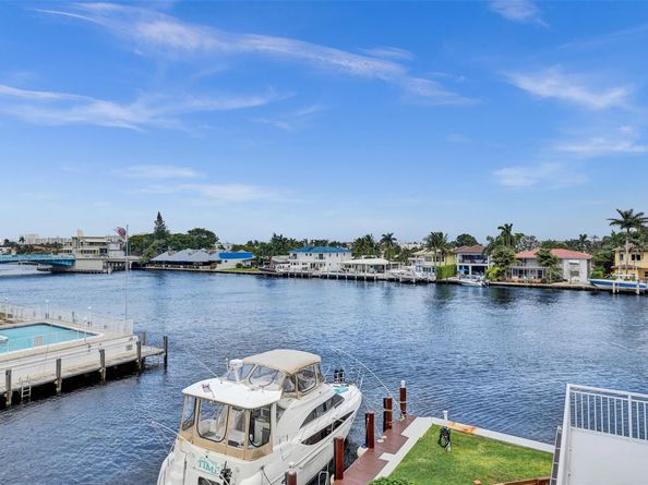 3100 NE 48th St 311, Fort Lauderdale FL 33308