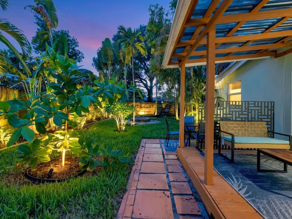 1317 NE 1st Avenue, Fort Lauderdale FL 33304