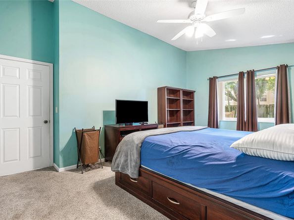 1443 Banyan Cir, Pompano Beach FL 33069