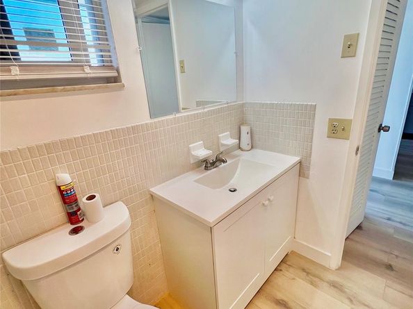 981 Hillcrest Ct 306, Hollywood FL 33021