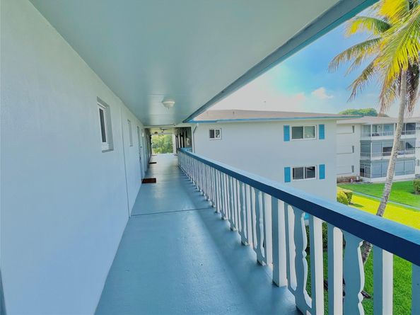981 Hillcrest Ct 306, Hollywood FL 33021