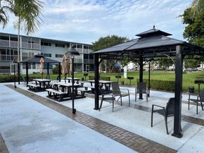 981 Hillcrest Ct 306, Hollywood FL 33021