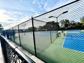 981 Hillcrest Ct 306, Hollywood FL 33021