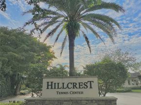 981 Hillcrest Ct 306, Hollywood FL 33021
