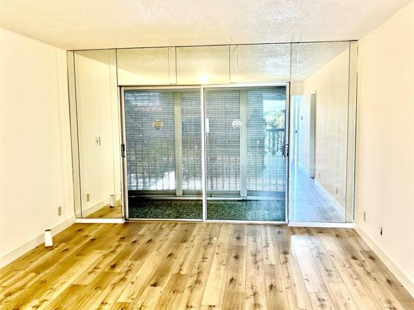 981 Hillcrest Ct 306, Hollywood FL 33021