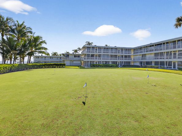 1221 Hillsboro Mile 15a, Hillsboro Beach FL 33062