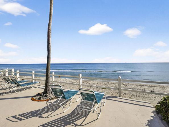 1221 Hillsboro Mile 15a, Hillsboro Beach FL 33062