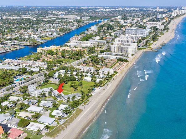 1221 Hillsboro Mile 15a, Hillsboro Beach FL 33062