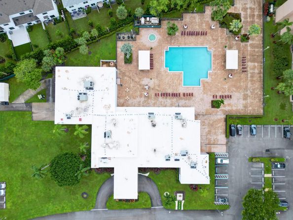 4760 Lucerne Lakes Boulevard W 104, Lake Worth FL 33467