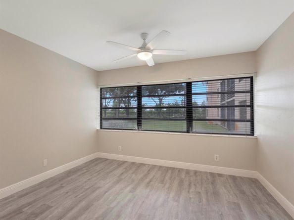 4760 Lucerne Lakes Boulevard W 104, Lake Worth FL 33467