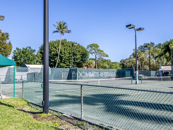 2932 Banyan Boulevard Circle NW, Boca Raton FL 33431