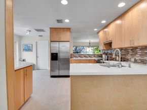 2932 Banyan Boulevard Circle NW, Boca Raton FL 33431