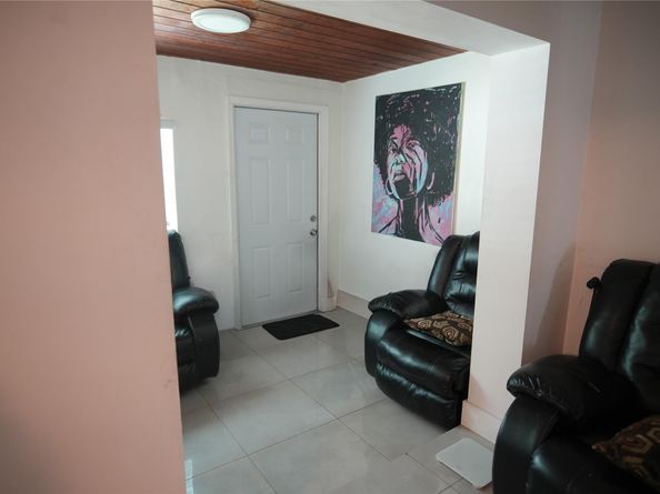 2340 NW 99th Ter, Miami FL 33147