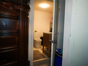 2340 NW 99th Ter, Miami FL 33147