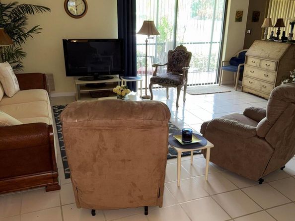 147 Deer Creek Boulevard 402, Deerfield Beach FL 33442