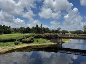 147 Deer Creek Boulevard 402, Deerfield Beach FL 33442