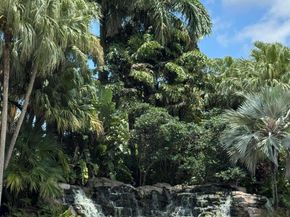 147 Deer Creek Boulevard 402, Deerfield Beach FL 33442