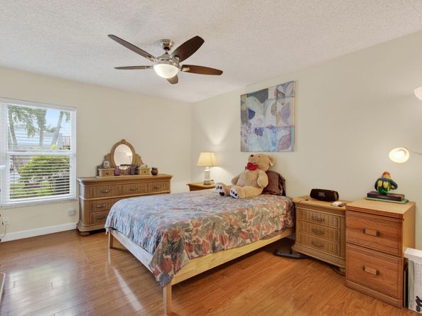 19000 Stewart Cir 4, Boca Raton FL 33496