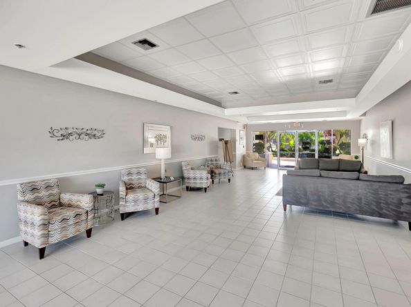 19000 Stewart Cir 4, Boca Raton FL 33496