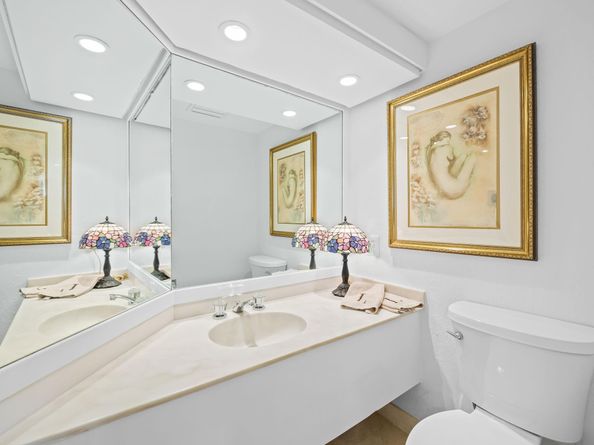3100 NE 47th Ct 303, Fort Lauderdale FL 33308