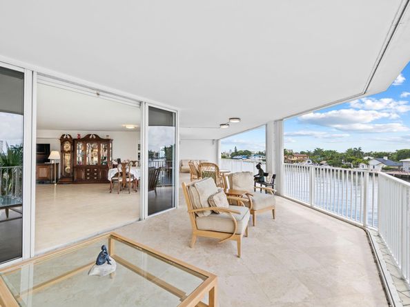 3100 NE 47th Ct 303, Fort Lauderdale FL 33308