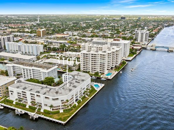 3100 NE 47th Ct 303, Fort Lauderdale FL 33308