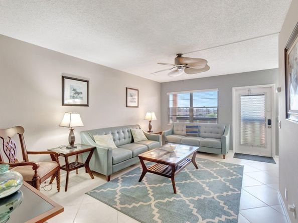 4049 Wolverton C, Boca Raton FL 33434