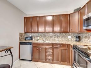 4049 Wolverton C, Boca Raton FL 33434