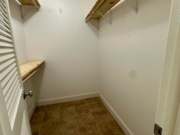 826 Palama Way, Lantana FL 33462