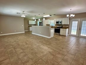 826 Palama Way, Lantana FL 33462