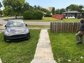 802 S 24th Avenue, Hollywood FL 33020