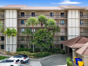 101 S Seas Drive 202, Jupiter FL 33477