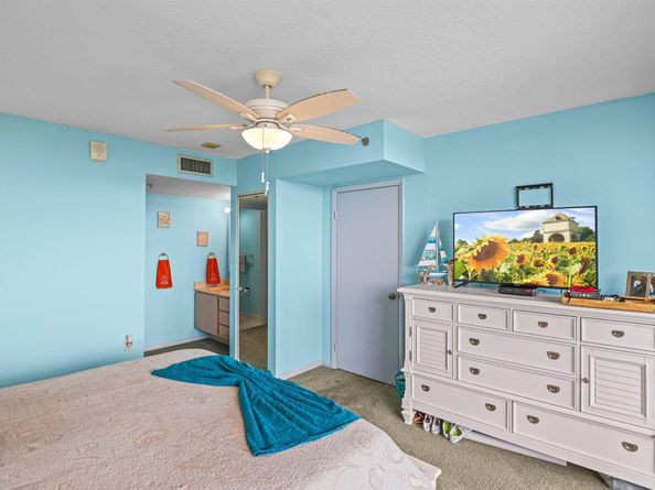 101 S Seas Drive 202, Jupiter FL 33477