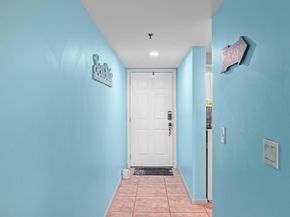 101 S Seas Drive 202, Jupiter FL 33477