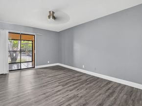 3751 Cocoplum Cir 3564, Coconut Creek FL 33063