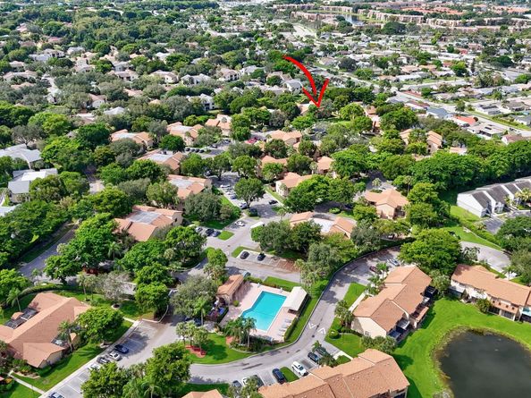3751 Cocoplum Cir 3564, Coconut Creek FL 33063