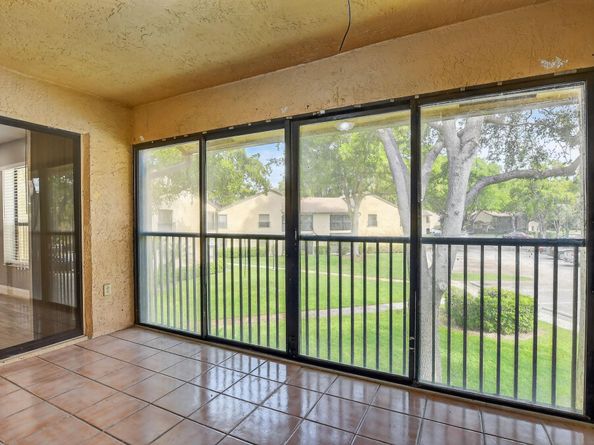 3751 Cocoplum Cir 3564, Coconut Creek FL 33063