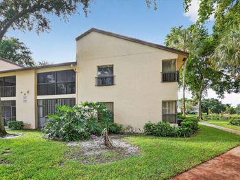3751 Cocoplum Cir