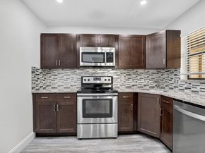 3751 Cocoplum Cir 3564, Coconut Creek FL 33063