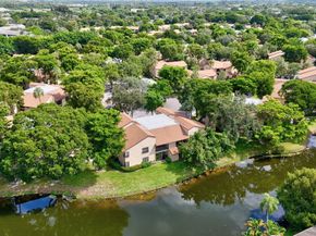 3751 Cocoplum Cir 3564, Coconut Creek FL 33063
