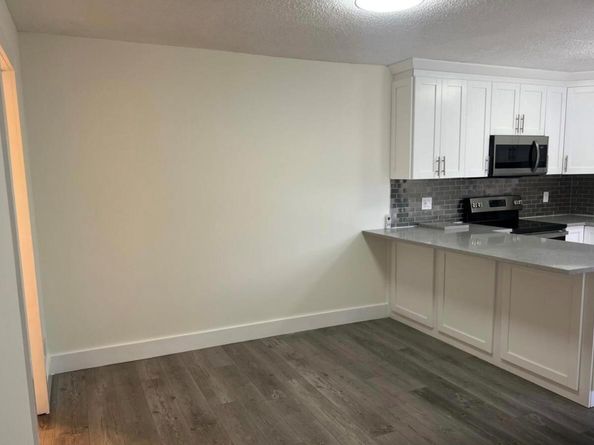 345 Lake Arbor Drive 345, Palm Springs FL 33461