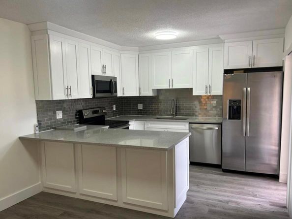 345 Lake Arbor Drive 345, Palm Springs FL 33461