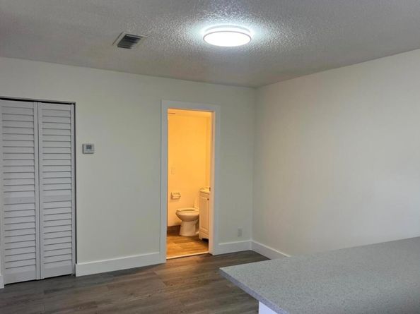 345 Lake Arbor Drive 345, Palm Springs FL 33461